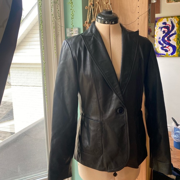 Leather zara jacket - Picture 1 of 7